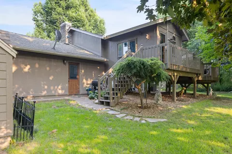 1696 Walnut Ct, Eagan, MN 55122 photo 10