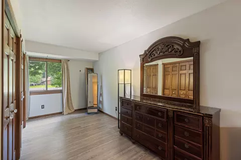 1696 Walnut Ct, Eagan, MN 55122 photo 25