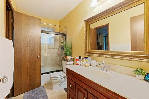 1696 Walnut Ct, Eagan, MN 55122 photo 23