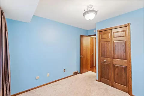 1696 Walnut Ct, Eagan, MN 55122 photo 22