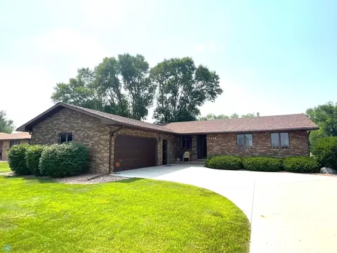 1119 Main St, Breckenridge, MN 56520