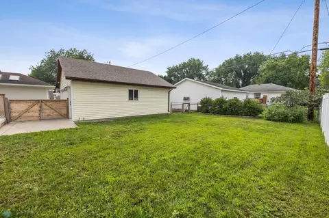 Exterior - 2014 7th St N, Fargo, ND 58102 photo 8 of 8