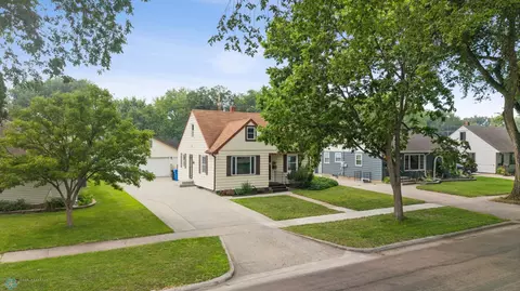 View/Area - 2014 7th St N, Fargo, ND 58102 photo 1 of 6