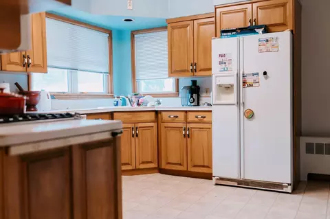 Kitchen - 209 Oregon Ave, Morris, MN 56267 photo 1 of 3