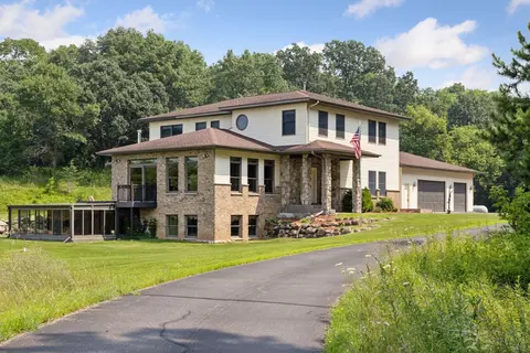 241 Glen Cir # A, River Falls, WI 54022