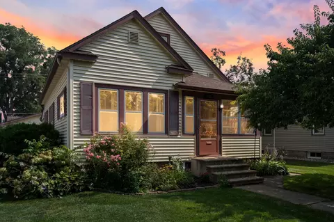 1728 W 6th St, Red Wing, MN 55066