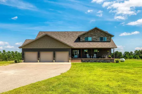 252 Stone Lake Rd NW, Bemidji, MN 56601