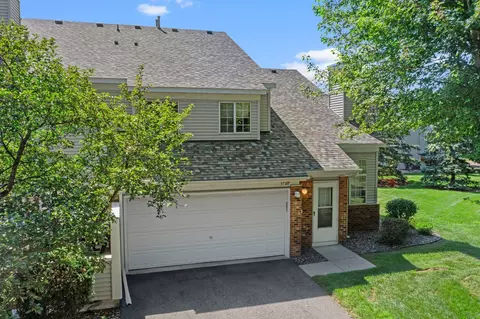 3720 Big Linden Curv, White Bear Lake, MN 55110