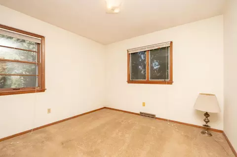 1503 Highland Pl, Faribault, MN 55021 photo 24