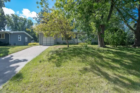 1503 Highland Pl, Faribault, MN 55021 photo 5
