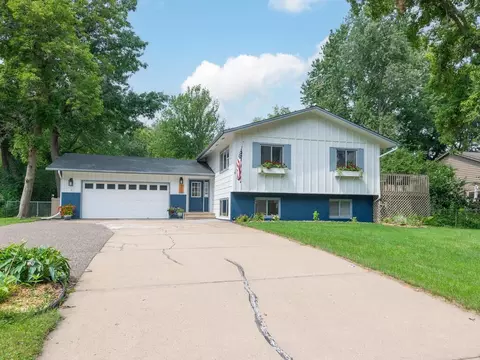 4485 Margaret St, White Bear Township, MN 55110
