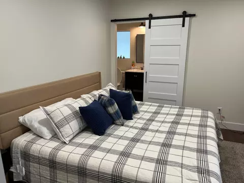 Bedroom - 114 2nd St SE, Hallock, MN 56728 photo 2 of 2
