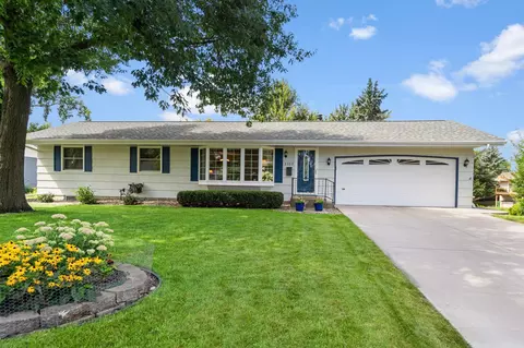 3333 Yukon Ave N, New Hope, MN 55427