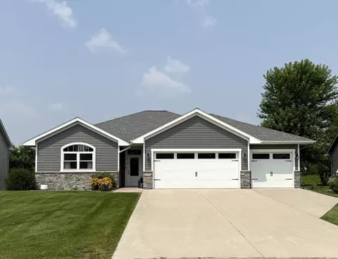 1226 Cypress Dr W, Annandale, MN 55302