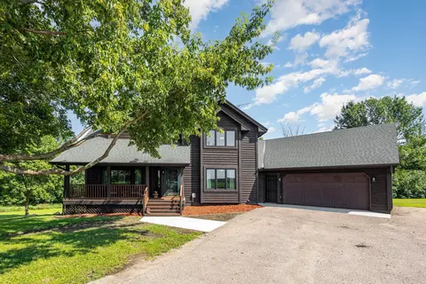 30739 241st Ave, Le Sueur, MN 56058
