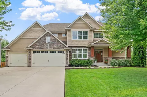 6471 Pipewood Curv, Excelsior, MN 55331