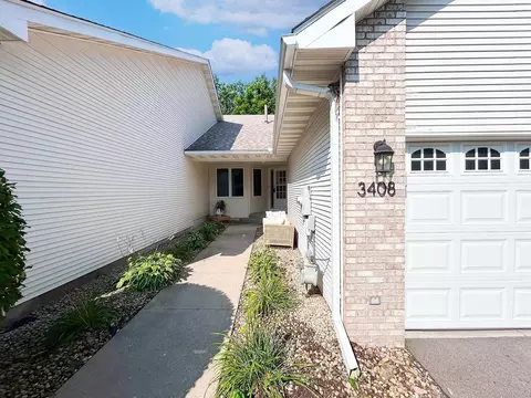Exterior - 3408 Eagan Oaks Ct, Eagan, MN 55123 photo 5 of 6