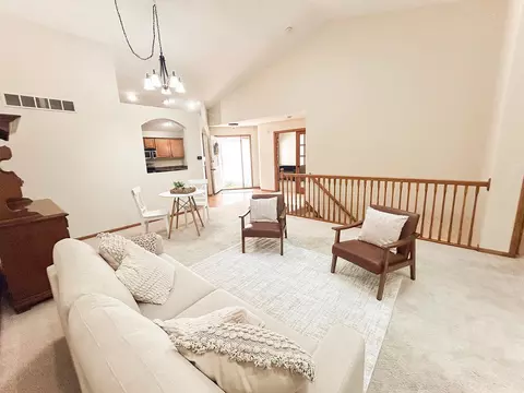 Living - 3408 Eagan Oaks Ct, Eagan, MN 55123 photo 2 of 4