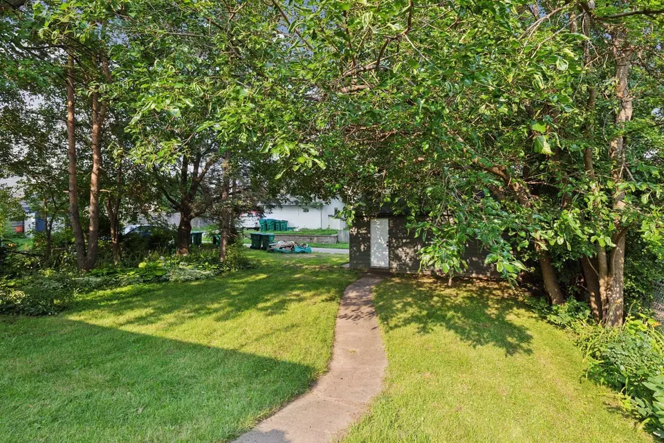 Exterior - 2930 Salem Ave, Saint Louis Park, MN 55416 photo 11 of 12