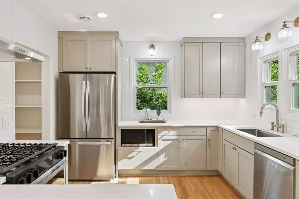 Kitchen - 2930 Salem Ave, Saint Louis Park, MN 55416 photo 2 of 5