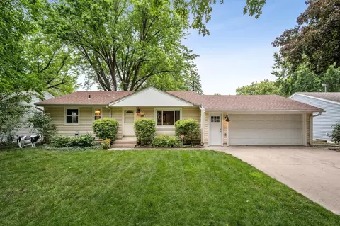 8020 W 35th St, Saint Louis Park, MN 55426