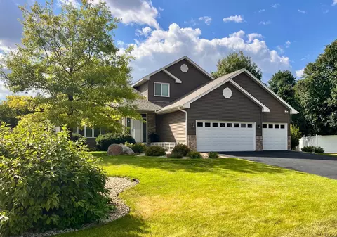 4616 Marigold Ave N, Brooklyn Park, MN 55443