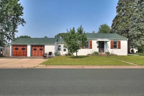 1621 8th Ave, Anoka, MN 55303