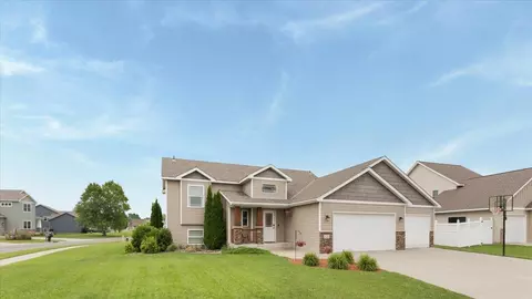 316 22nd Ave N, Sartell, MN 56377