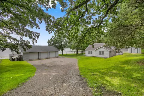 21492 Big Lake Rd, Richmond, MN 56368