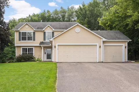 10285 Oakhill Ct, Elko New Market, MN 55020