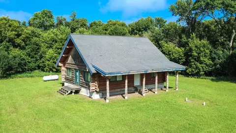 51253 120th St, Cosmos, MN 56228