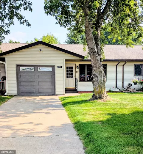 111 6th Ave S, Long Prairie, MN 56347