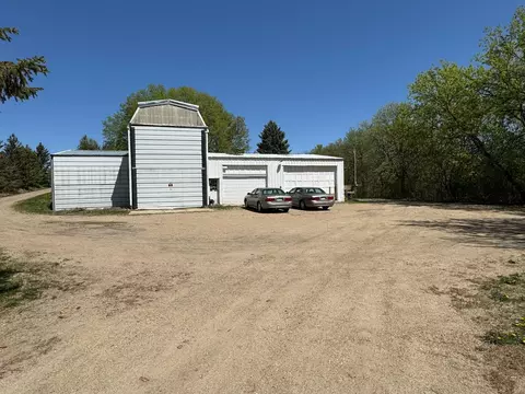 1705 66th Ave NE, Willmar, MN 56201 photo 2