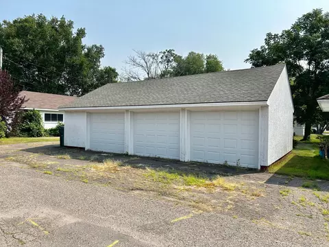 Exterior - 418 S 9th St, Brainerd, MN 56401 photo 2 of 8