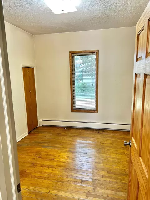 Bedroom - 418 S 9th St, Brainerd, MN 56401 photo 2 of 2