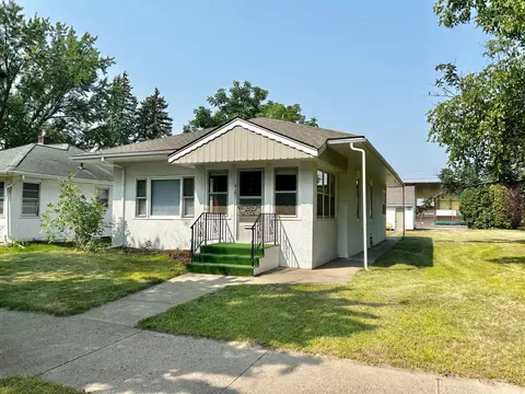 Exterior - 418 S 9th St, Brainerd, MN 56401 photo 4 of 8