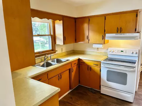 Kitchen - 418 S 9th St, Brainerd, MN 56401 photo 1 of 2