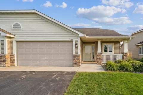 397 Cassandra Dr #36, New Richmond, WI 54017