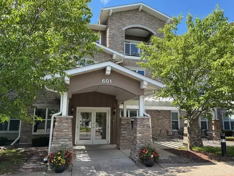 601 Levander Way #309, South Saint Paul, MN 55075