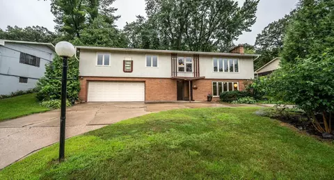 4525 W 129th St, Savage, MN 55378