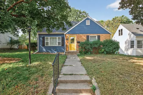 3425 Zenith Ave N, Robbinsdale, MN 55422