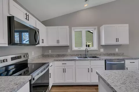 1025 3rd Ave NE, Milaca, MN 56353 photo 8
