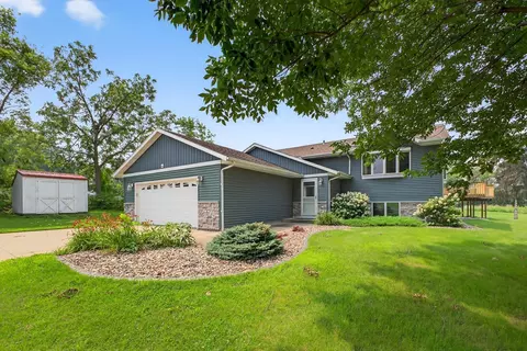801 2nd Ave SW, Stewartville, MN 55976