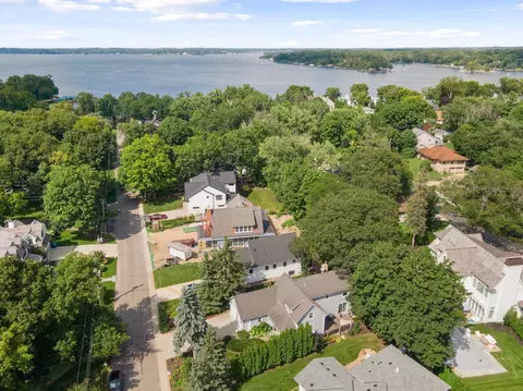 4295 Northern Rd, Deephaven, MN 55331 photo 3