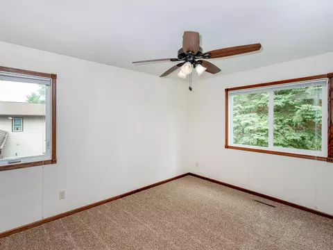 Bedroom - 1936 Timber Wolf Trl S, Eagan, MN 55122 photo 2 of 2