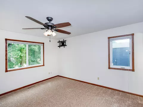 Bedroom - 1936 Timber Wolf Trl S, Eagan, MN 55122 photo 1 of 2