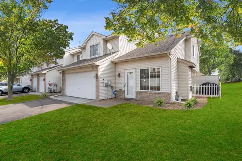 7943 Forest Blvd #F, Woodbury, MN 55125