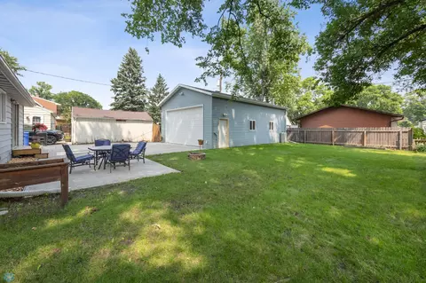 Exterior - 818 19th St S, Fargo, ND 58103 photo 3 of 6
