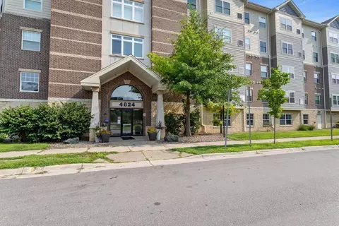 4824 E 53rd St #509, Minneapolis, MN 55417