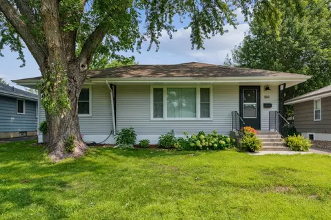 1841 Oregon Ave S, Saint Louis Park, MN 55426
